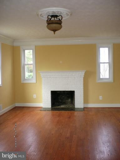 1603 Woodhill Ct, Hyattsville, MD 20785 - photo 3