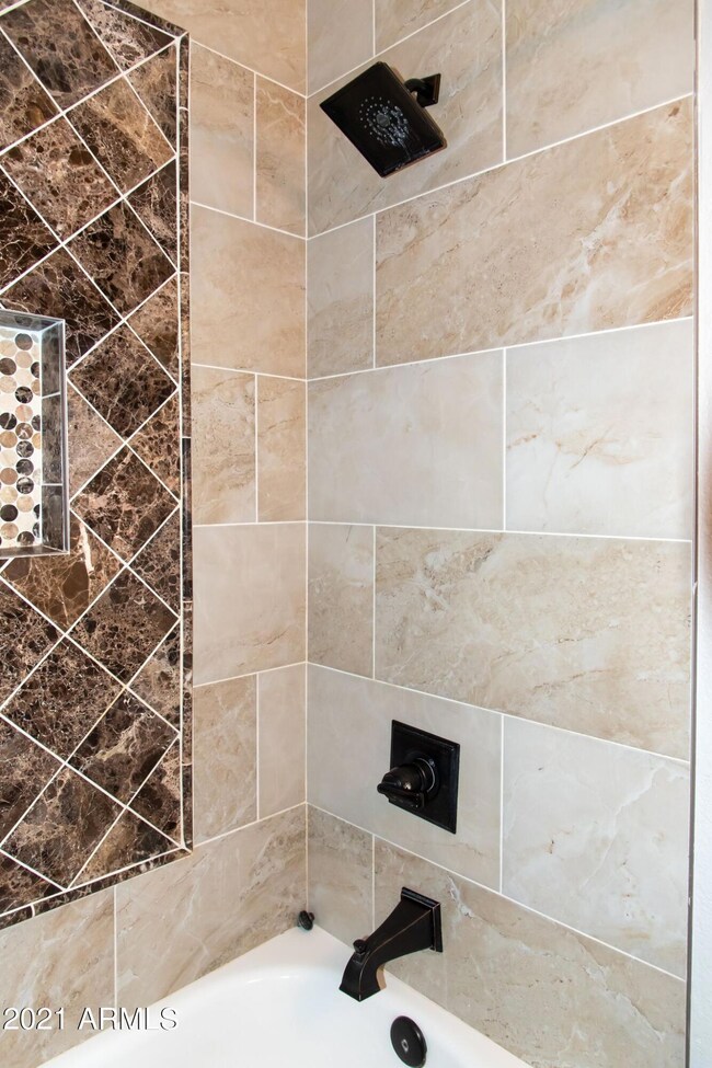 5839 E Ellis St, Mesa, AZ 85205 - photo 5