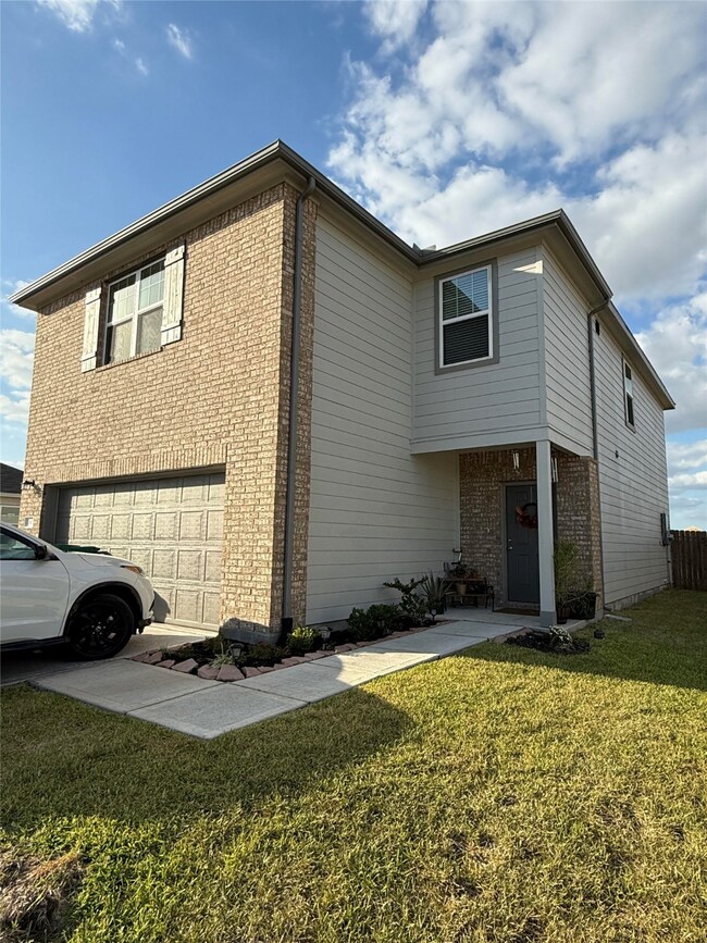 7803 Flowering Lotus Ln, Houston, TX 77016 - photo 6