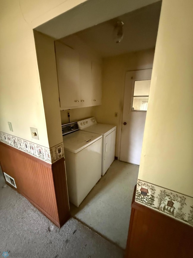 225 Herbert St, Hendrum, MN 56550 - photo 4