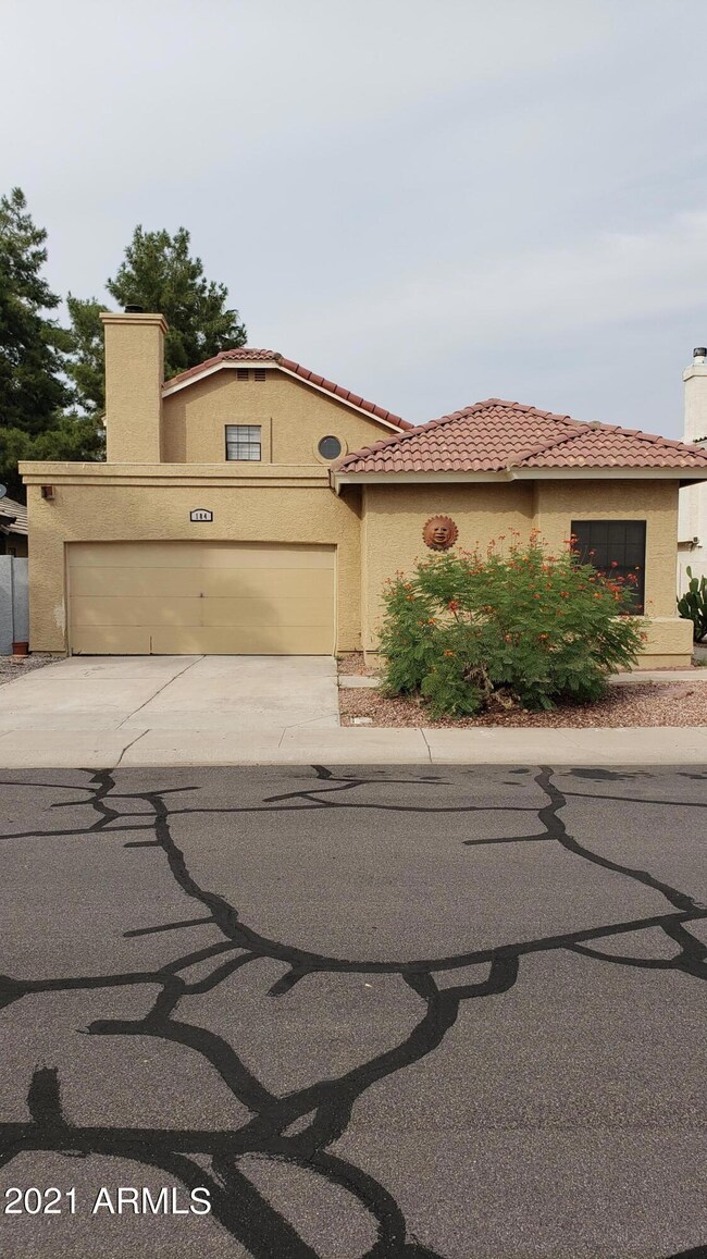 184 S Willow Creek St, Chandler, AZ 85225 - photo 2