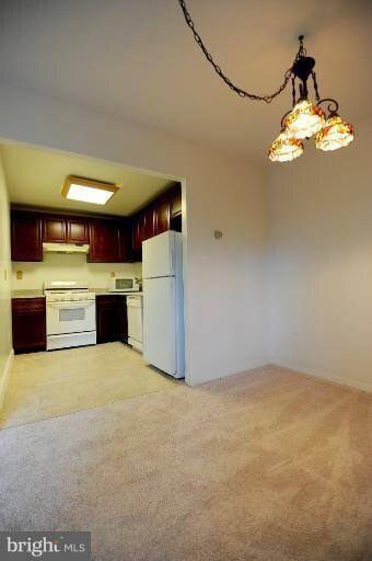 Lafayette Park unit 210, Falls Church, VA 22041 - photo 3