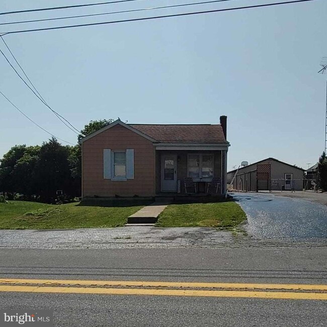 780 Jenny Wren Dr, Martinsburg, WV 25404 - photo 7