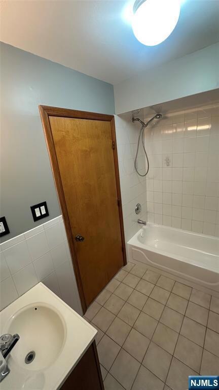 201 Abington Ave unit 2, Newark, NJ 07107 - photo 6