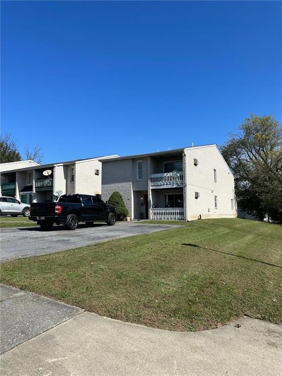 1339 S Howard St, Allentown, PA 18103 - photo 2