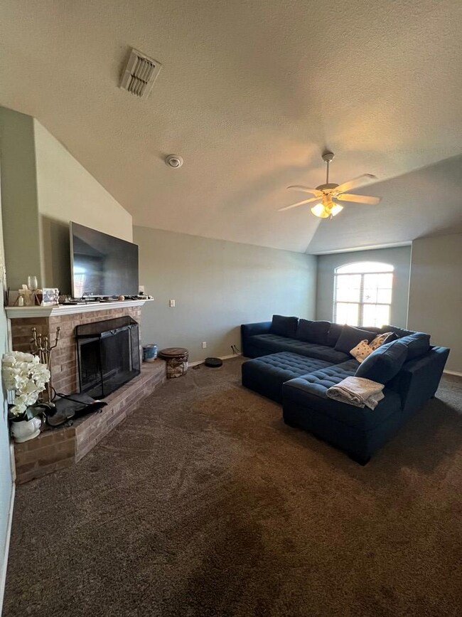 15 Willow Dr, Odessa, TX 79765 - photo 2