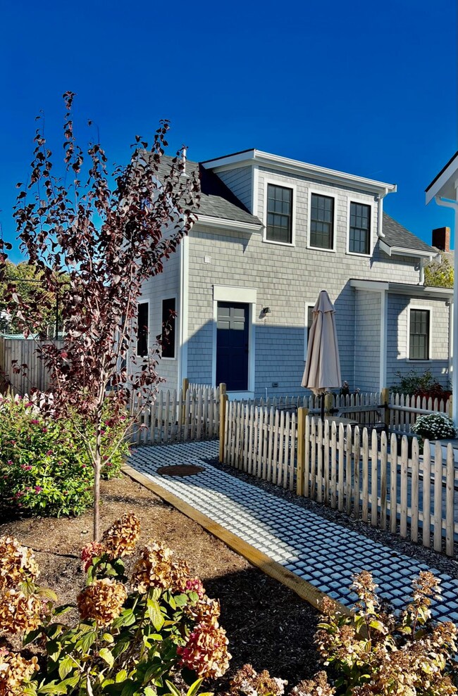 286A Bradford St unit 1, Provincetown, MA 02657 - photo 2