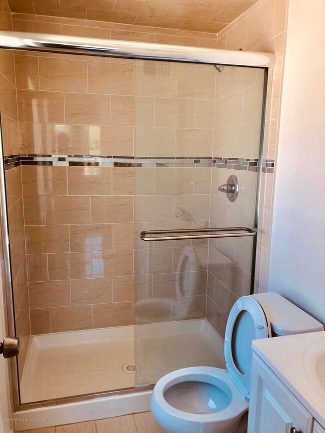 36 Seaview Ave, Staten Island, NY 10304 - photo 4