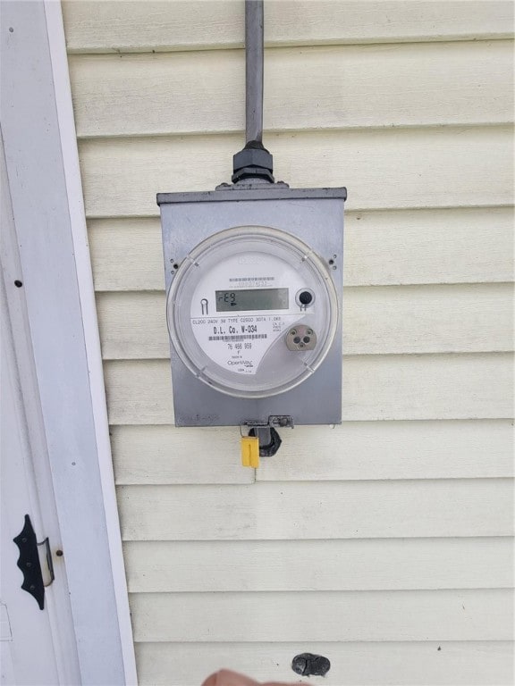 1334 Beverly Rd, McKeesport, PA 15133 - photo 5