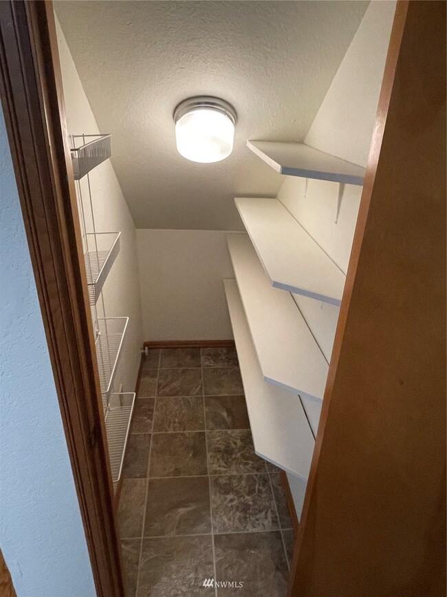 5404 77th Avenue Ct W, University Place, WA 98467 - photo 7