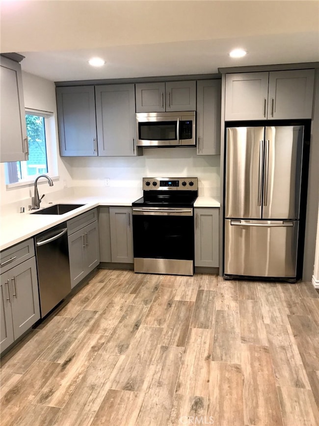 10210 Oklahoma Ave unit B, Chatsworth, CA 91311 - photo 4