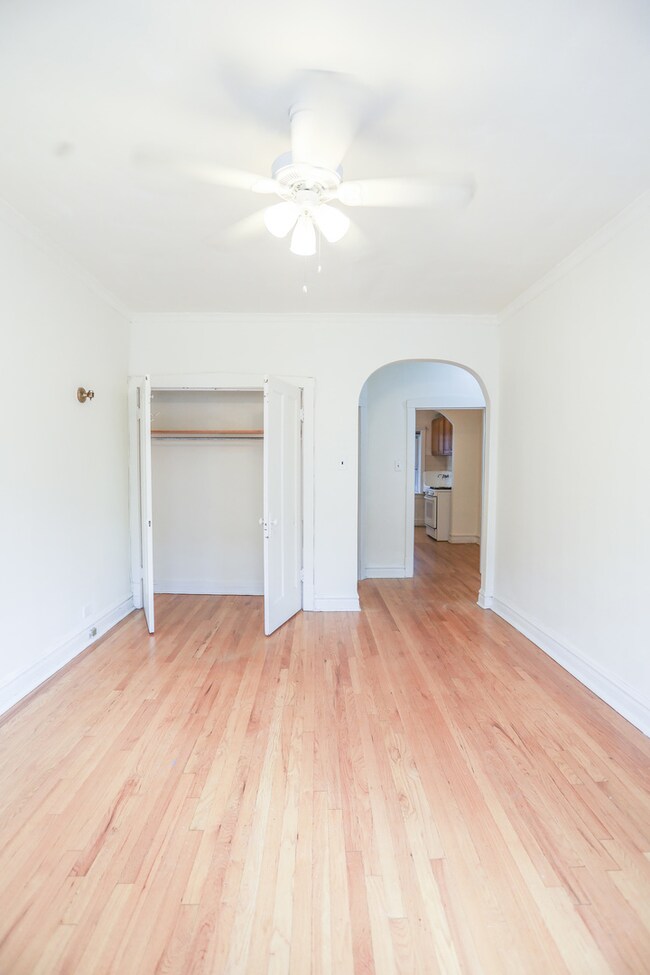 2113 N Mozart St unit 1N, Chicago, IL 60647 - photo 6