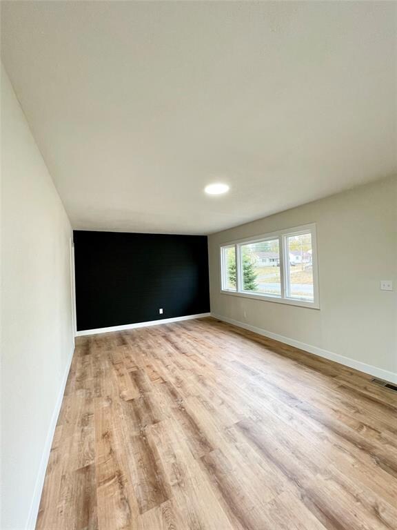 6116 Clark St, Des Moines, IA 50311 - photo 2