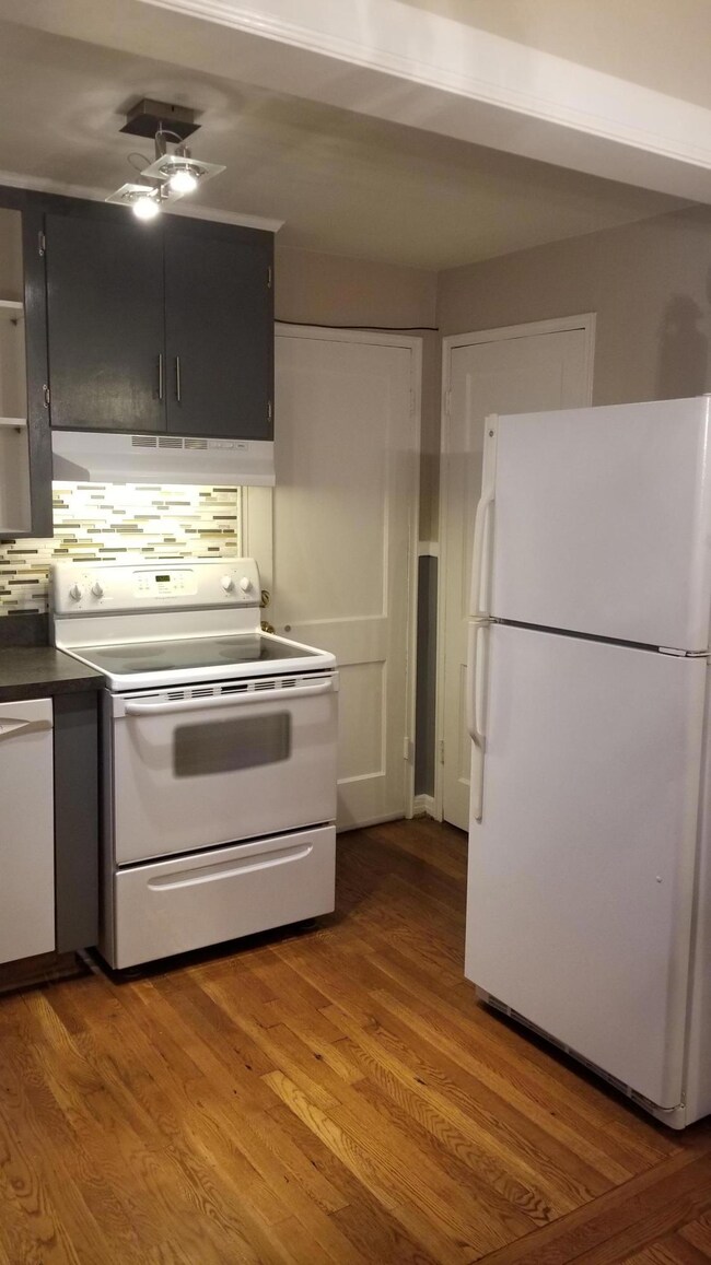 2425 Longview Ave SW unit 23, Roanoke, VA 24014 - photo 7