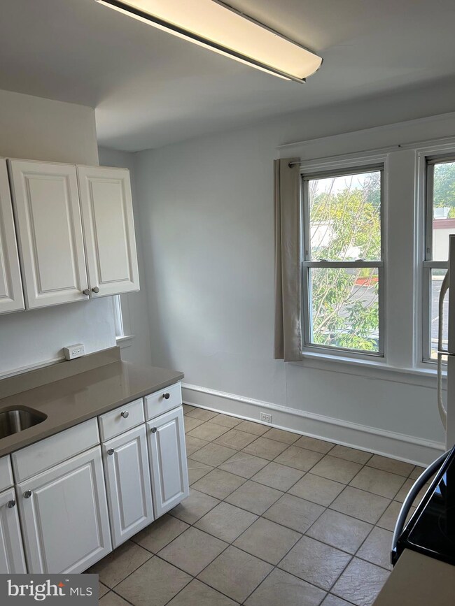 404 Delsea Dr N, Glassboro, NJ 08028 - photo 6