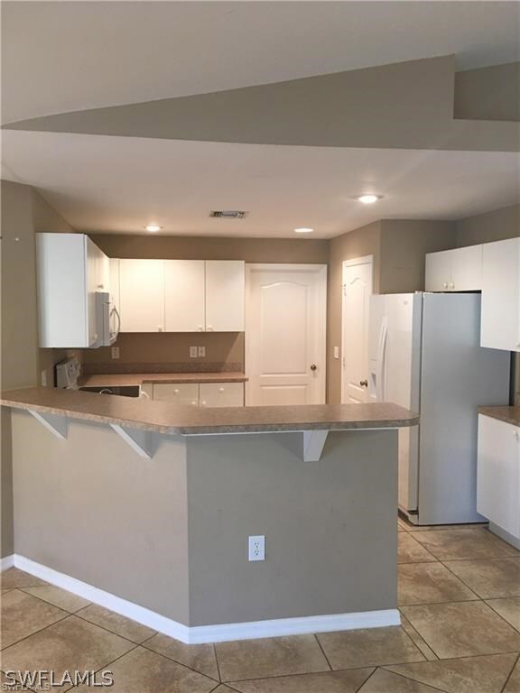 2106 Mcarthur Ave, Alva, FL 33920 - photo 2