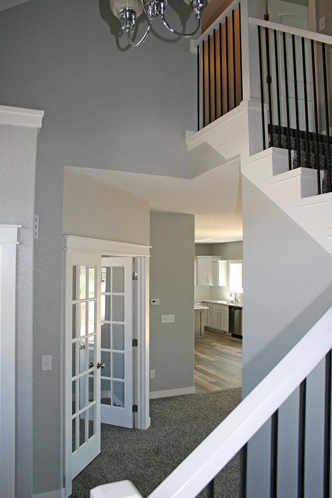 NEW Entry Stair Way