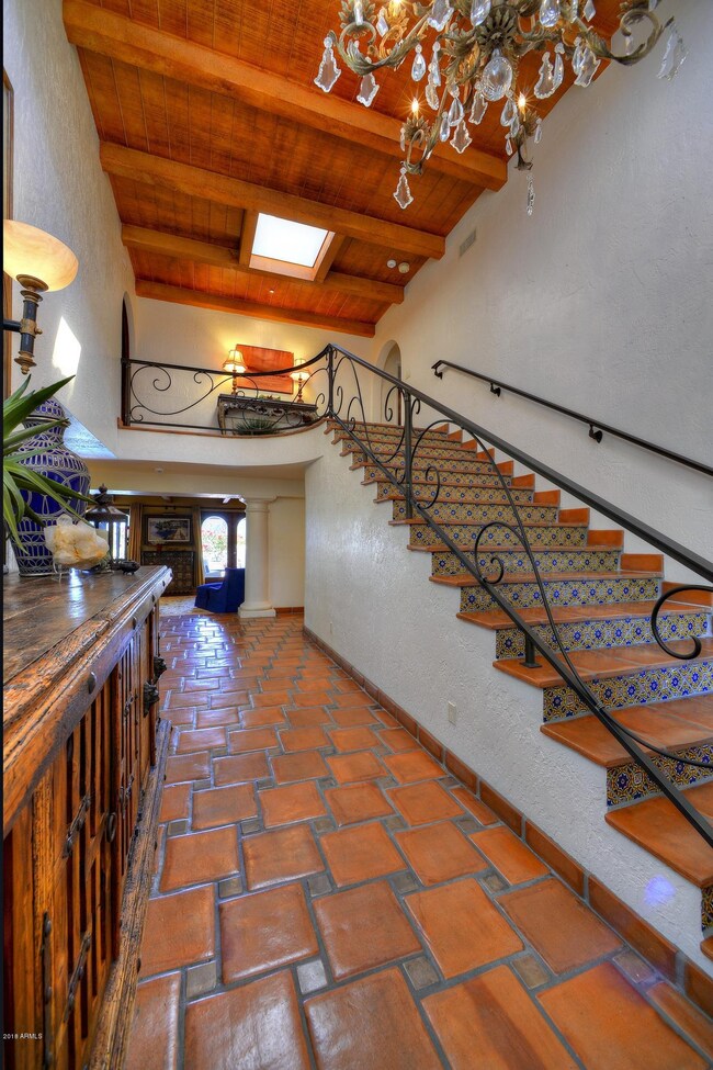 004_Foyer