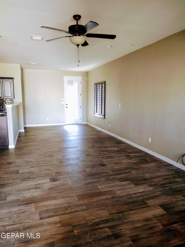 13570 Doncaster St, El Paso, TX 79928 - photo 5