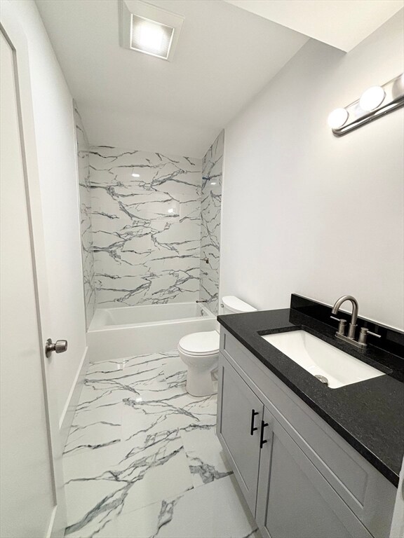 134 Bow St unit 2, Everett, MA 02149 - photo 4