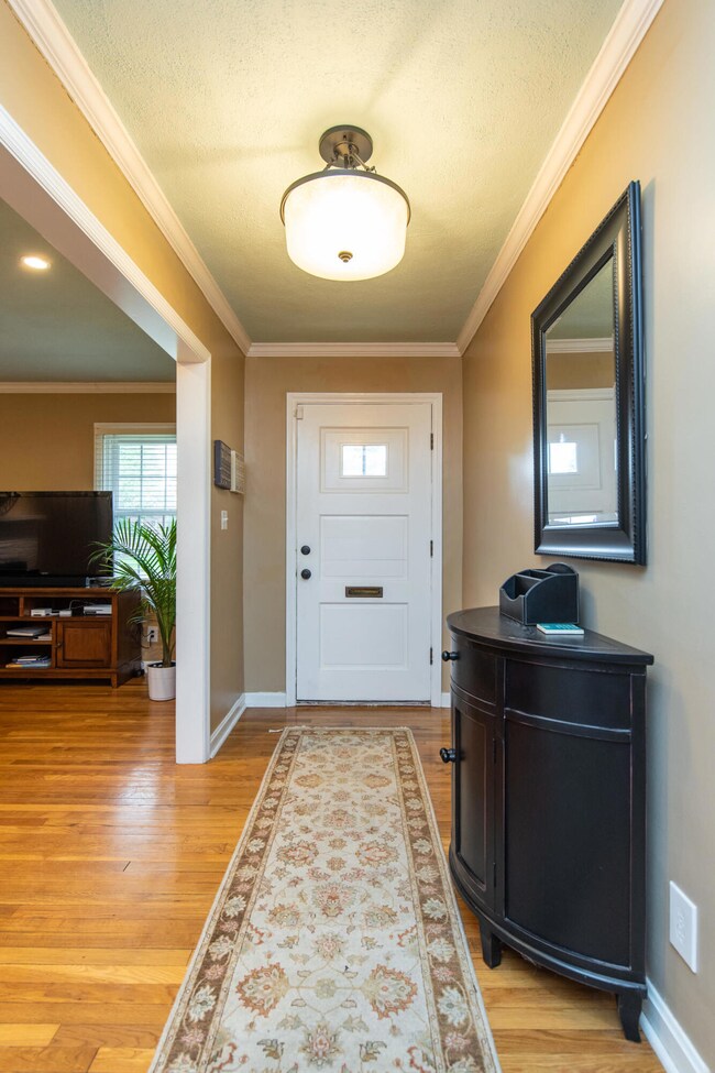 20210603-487-Hollyhill-Dr-hall-realty-02