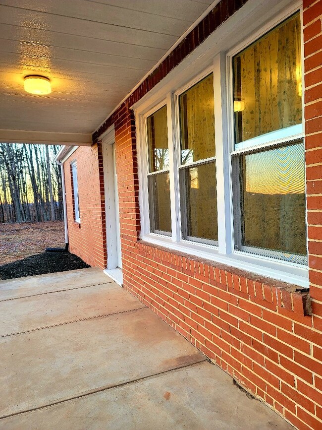 4146 Triangle School Rd, Callands, VA 24530 - photo 2