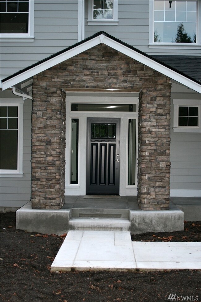 16316 E Lake Goodwin Rd, Stanwood, WA 98292 - photo 2