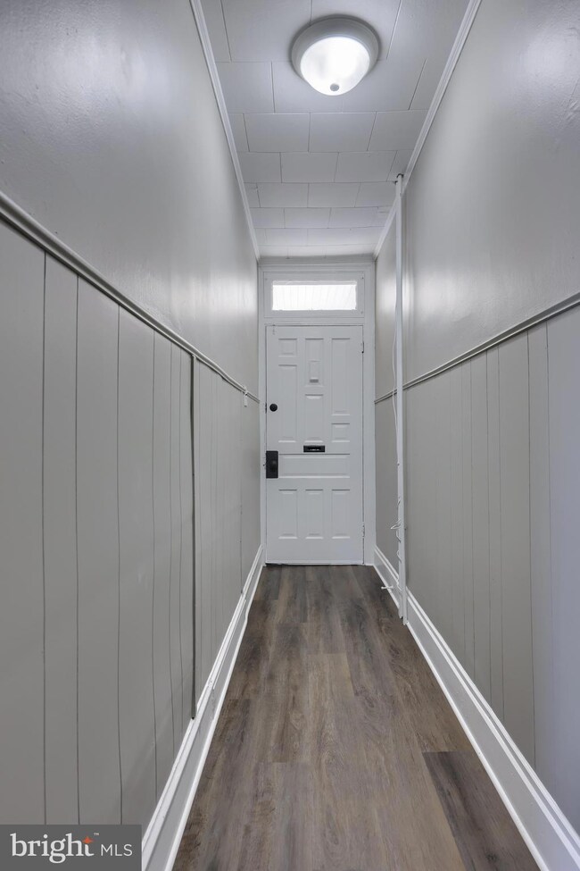 857 E Princess St, York, PA 17403 - photo 4