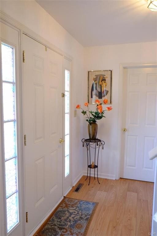 50 Thomas Dr, Easton, PA 18040 - photo 5