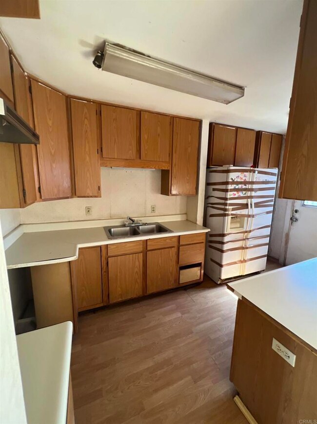 685 El Centro Ave, El Centro, CA 92243 - photo 3