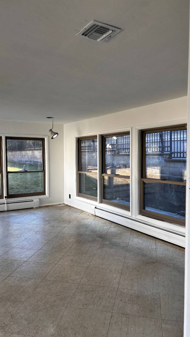 53-21 254th St, Flushing, NY 11362 - photo 6