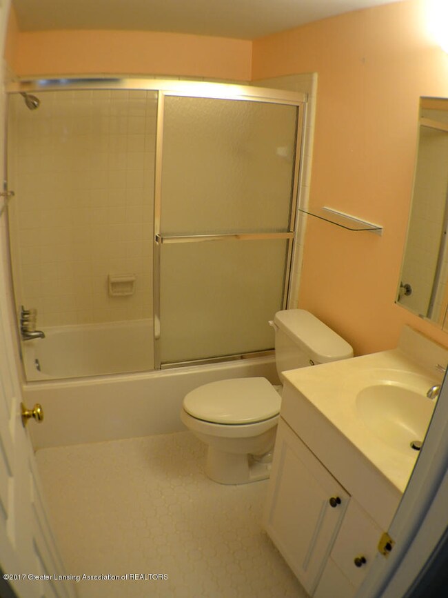 2178 Barclay bath
