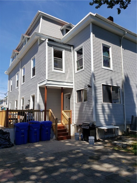 24 West Ave, Pawtucket, RI 02860 - photo 2