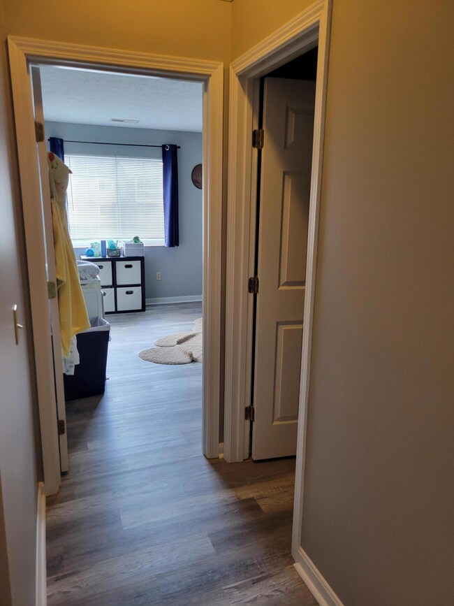 2292 Medlock Ln unit 311, Burlington, KY 41005 - photo 4