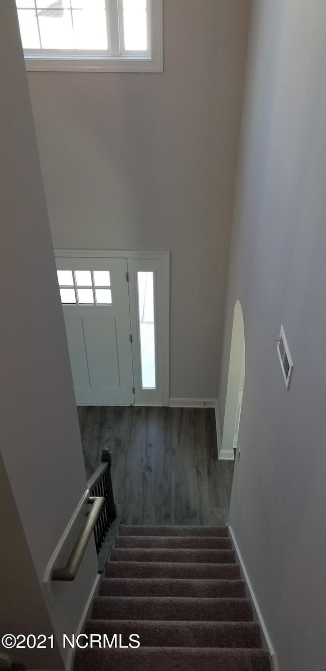 1011 Flounder Run, New Bern, NC 28562 - photo 2