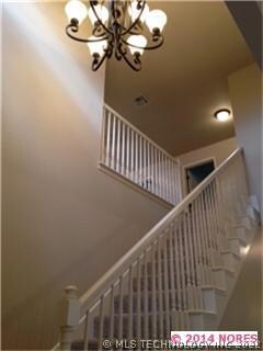 1201 W San Antonio St, Broken Arrow, OK 74012 - photo 2