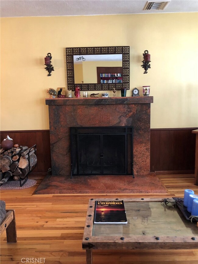 22211 Buena Ventura St, Woodland Hills, CA 91364 - photo 7