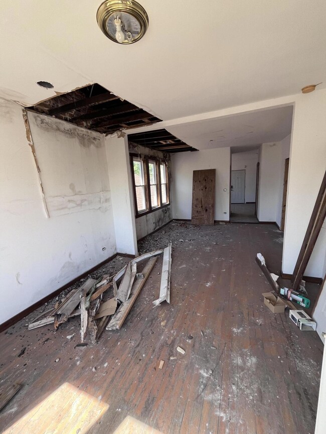 1346 Van Buren St, Gary, IN 46407 - photo 5