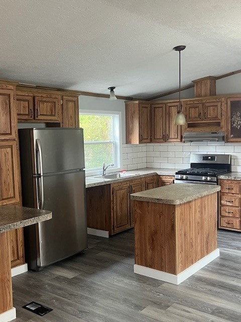 221 Avenue M, Huntsville, TX 77320 - photo 4