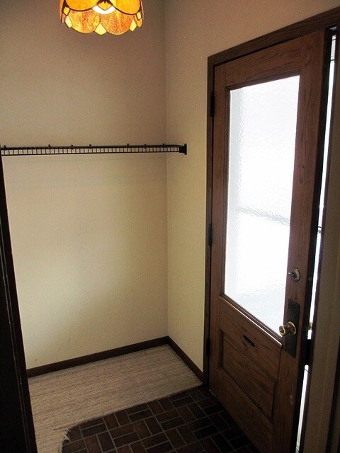 1009 Haskell Ave, Rockford, IL 61103 - photo 6