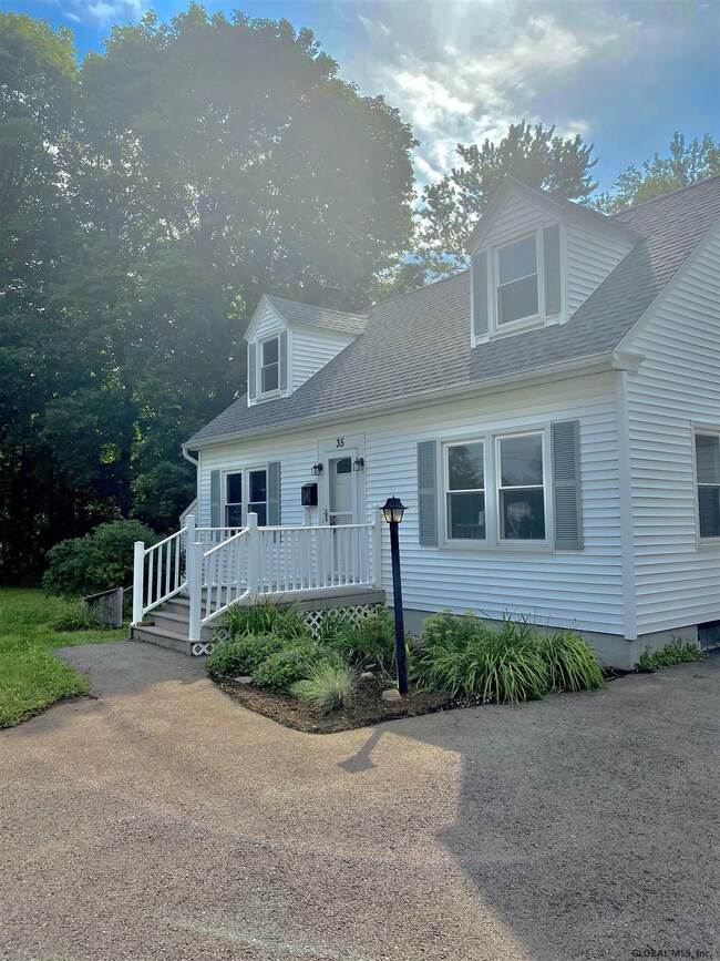 35 Crannell Ave, Delmar, NY 12054 - photo 5