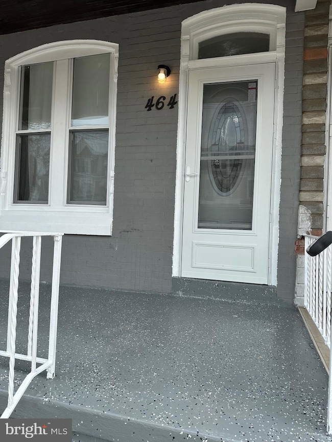 464 W Oley St, Reading, PA 19601 - photo 2