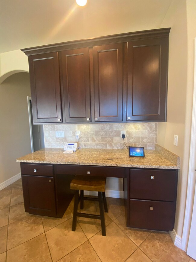 1115 La Bajada Dr, Alamogordo, NM 88310 - photo 6