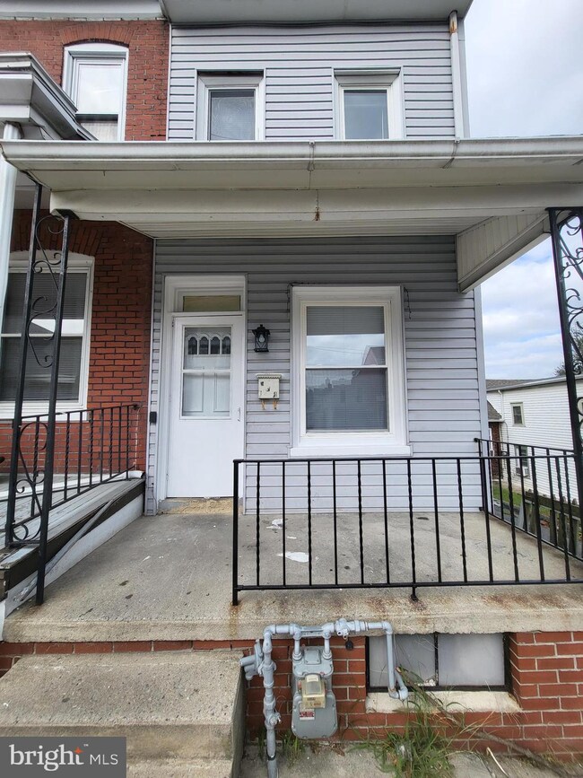 534 S 17th St, Reading, PA 19606 - photo 2