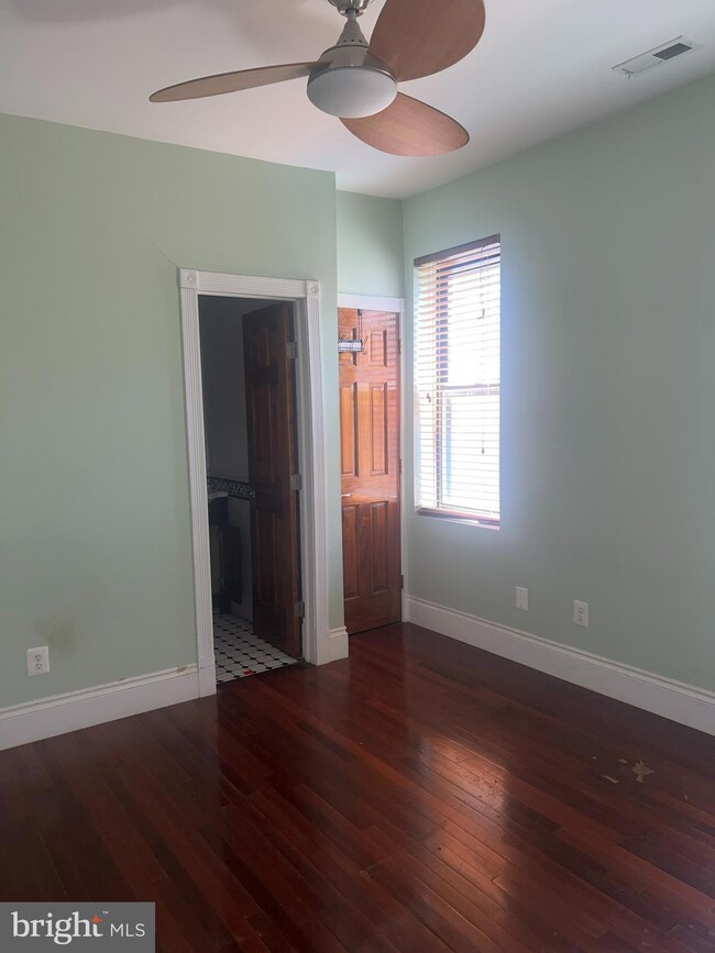 2202 Park Ave unit 201, Baltimore, MD 21217 - photo 7