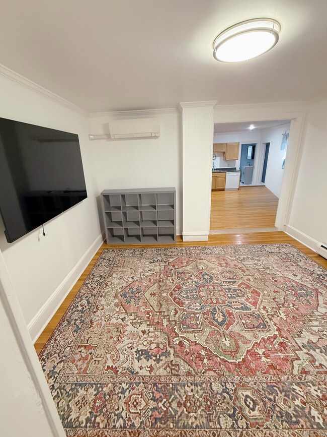 1716 Farmington Ave unit 1st Floor, Unionville, CT 06085 - photo 7