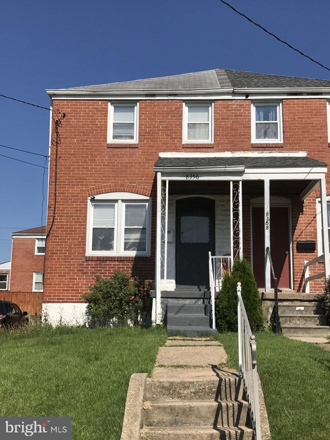 8356 Oakleigh Rd, Parkville, MD 21234 - photo 2