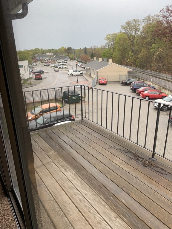 1 Station St unit 201, Hingham, MA 02043 - photo 4