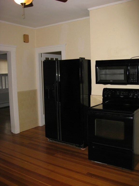 1577 Cranston St, Cranston, RI 02920 - photo 6