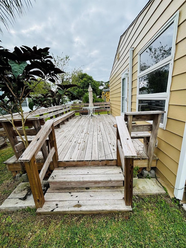 21 SE Iberian Ln, Port St. Lucie, FL 34952 - photo 3